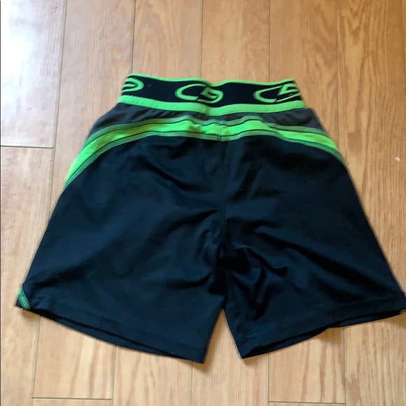 Athletic shorts - Picture 2 of 2